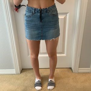 Short denim skirt